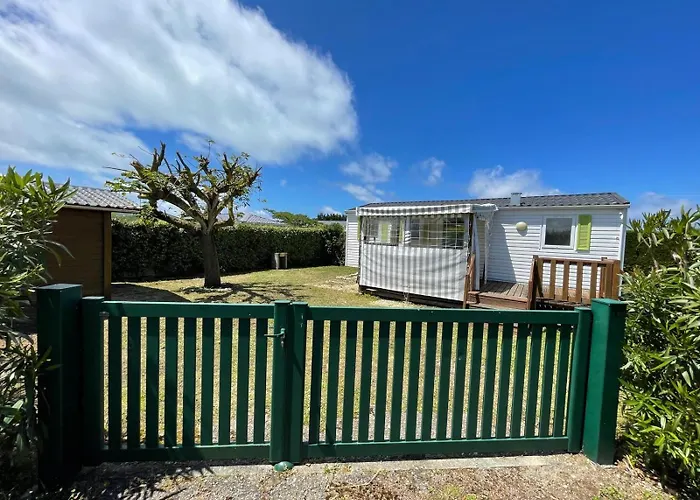 Mobilhome Sur Terrain Prive Dans Residence Les Tamarins